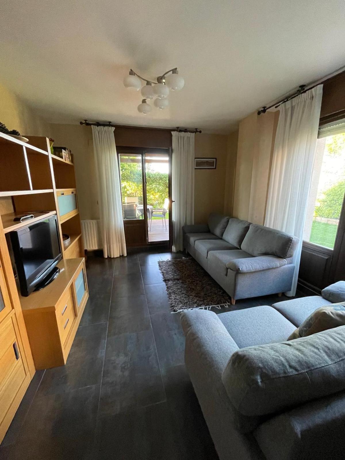 Apartamento Golf Con Jardin Sojuela المظهر الخارجي الصورة